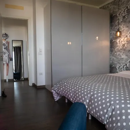 Casa Vacanze Eikonia Pineta *