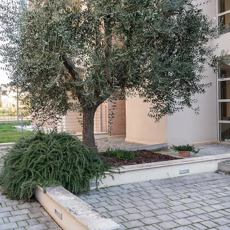 Casa Vacanze Eikonia Pineta Apartmán *